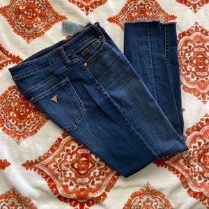 GUESS jeans